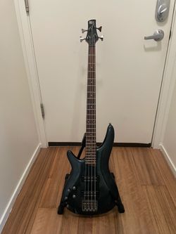 Left-Handed Ibanez SR300EBL— Active EQ, Dual Humbuckers — Hard Case & Strap Inc