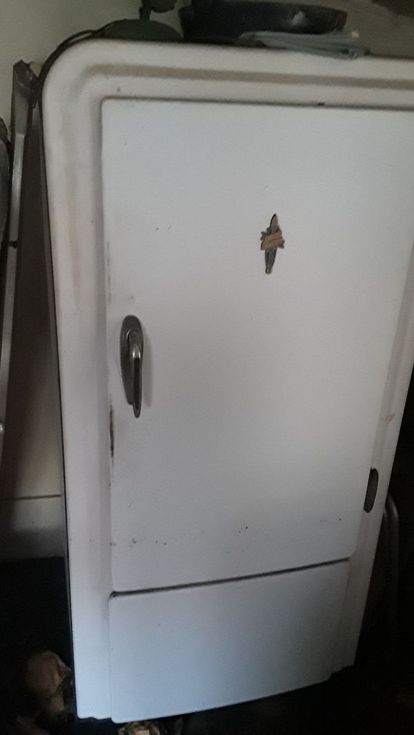 Servel vintage refrigerator for Sale in San Pedro, CA OfferUp