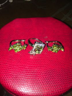 💎925 silver ring with earrings 🌹