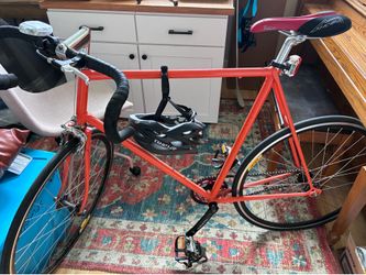 Fixie messenger bike