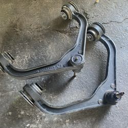 2019/20+ Chevy 1500/2500 Parts (removed At 5k Miles)