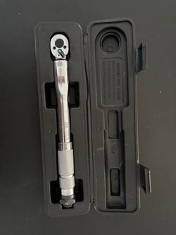 AmazonBasics Click Torque Wrench