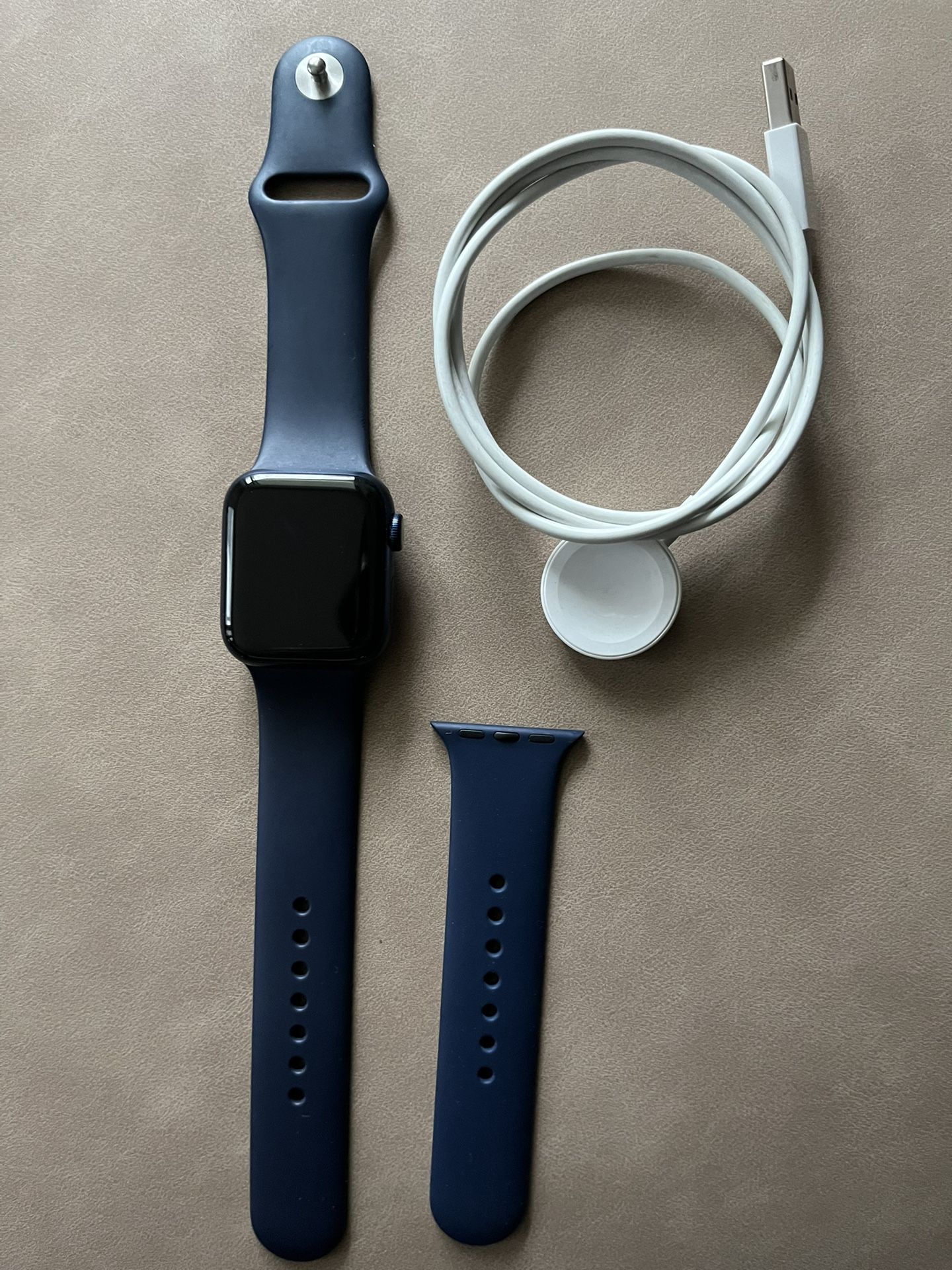 Apple Watch Series 6 40mm GPS Blue sparingly used