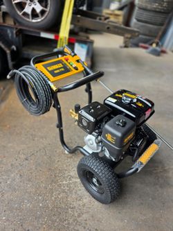 Dewalt 4000 PSI 3.5 GPM Gas Pressure Washer with Honda GX270 Engine, Commercial Power Cleaner