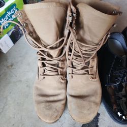 Marine shoe's