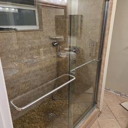 Shower Doors - Used