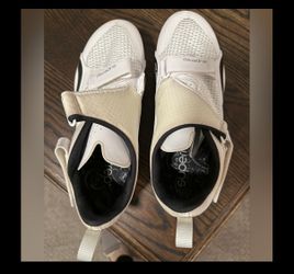 Nike cycling shoes, Women Size 9.5