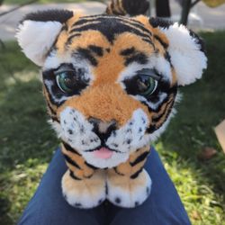 Furreal Roaring Tiger