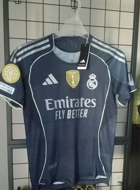 Adidas mens Real Madrid Third Away Home Jerseys Authentic Size Médium Large 2xl No Trade 