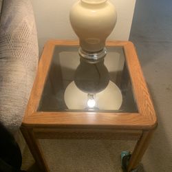 Vintage end tables with matching coffee table