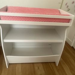 Changing table