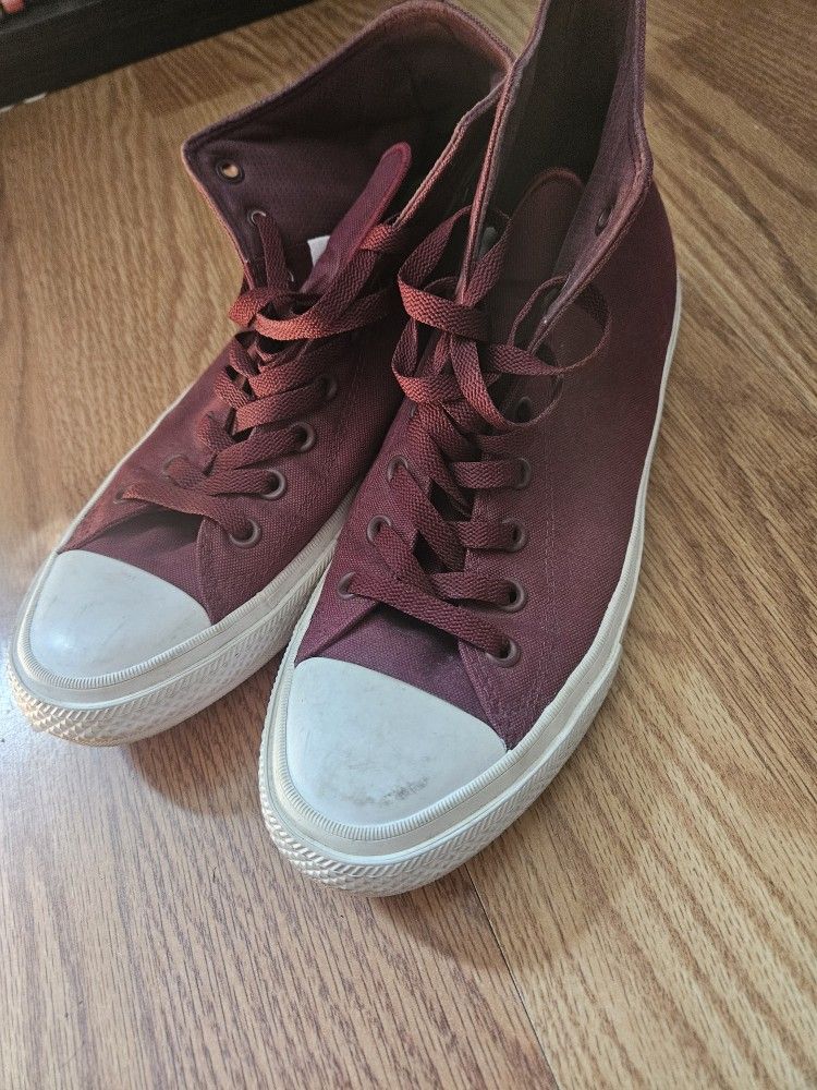 Converse Size 10