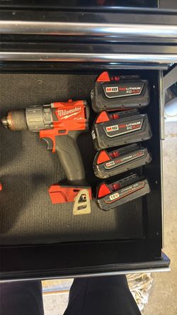 Milwaukee M18
