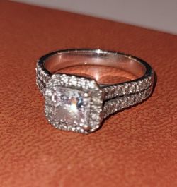 2.22 Carat Diamond Engagement Ring 💍 18k White Gold Thumbnail