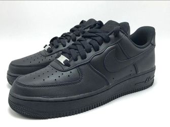 Nike Air Force 1 '07 Low in Triple Black Women's Size 8.5 Men's Size 7 NEW in box
