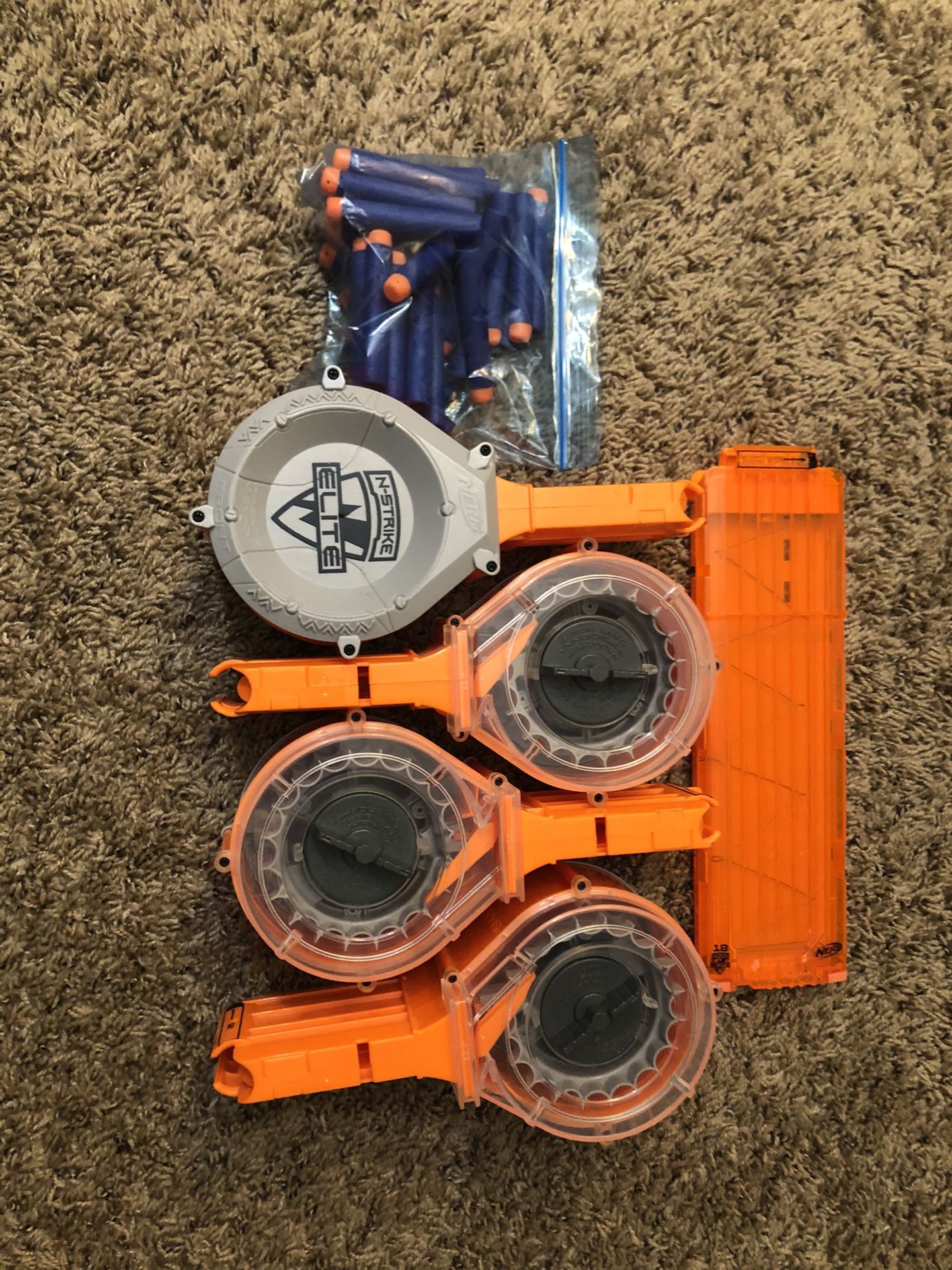 Nerf gun magazines with extra bullets