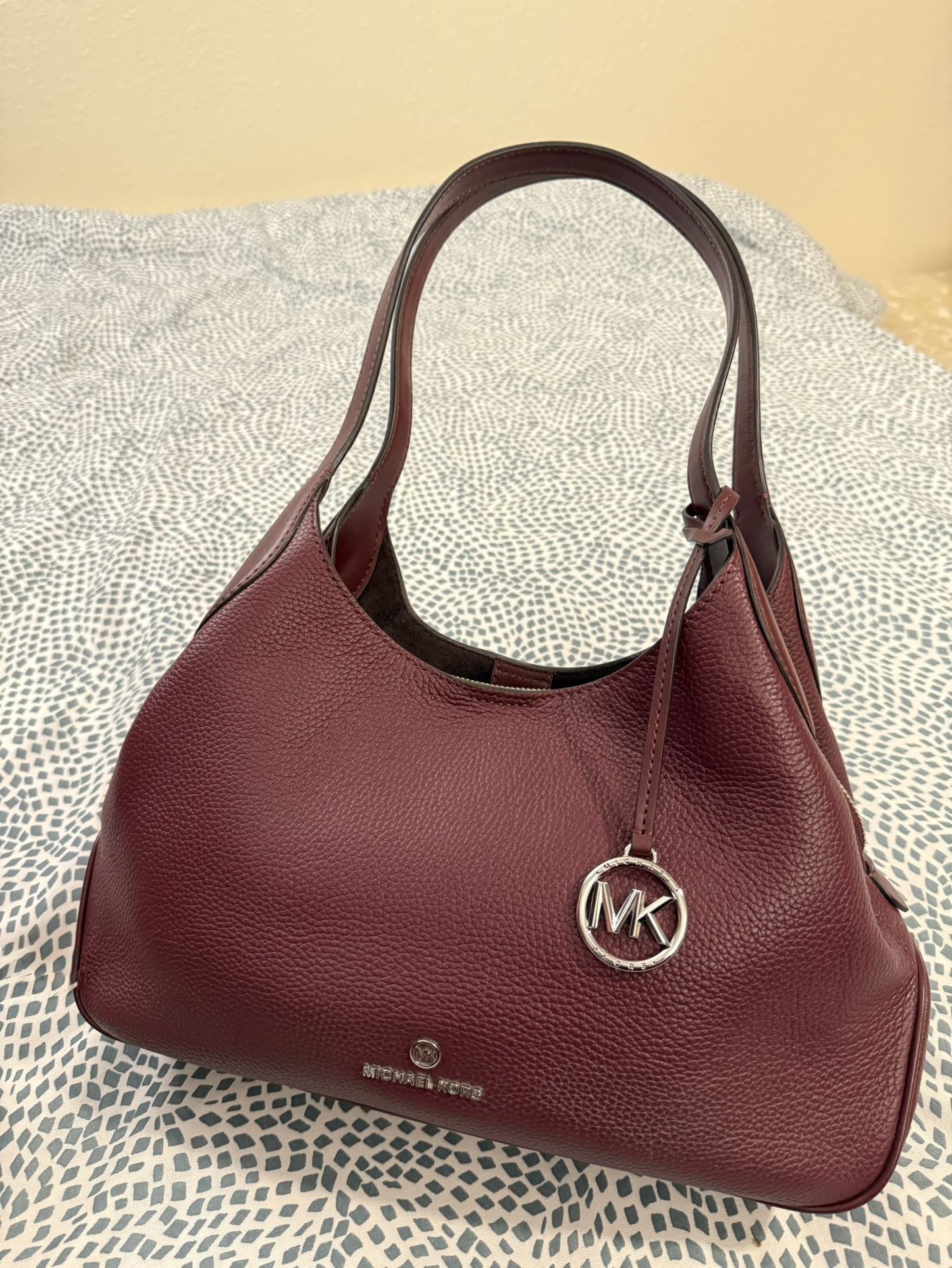 NEW Michael Kors Kelsey Large Pebbled 