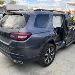 2023 2024 2025 HONDA PILOT TOURING FOR PARTS ONLY 