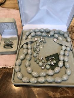 Moss green jade sterling necklace set