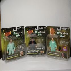 BREAKING  BAD FIGURES MINT