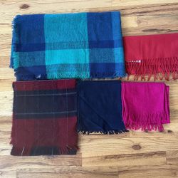 Women’s Scarves