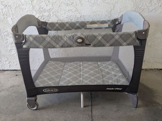 Graco Pack 'n Play Playard