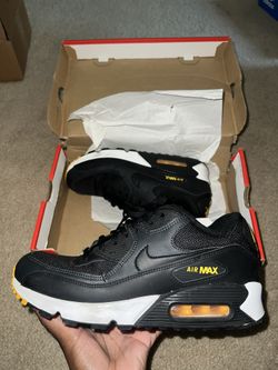 Nike Air Max 90 Essential