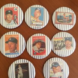 * (8) MICKEY MANTLE * (1950’s) BASEBALL CARDS REPLICA BUTTONS *
