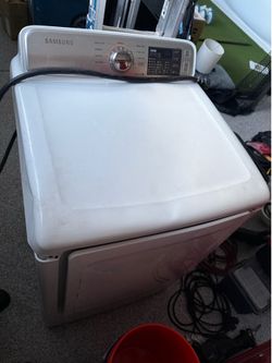Samsung dryer - dented but works perfect