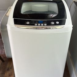 Black + Decker portable Washer 
