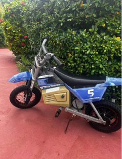 2017 Razor MX350 Electric Dirt Bike needs charger