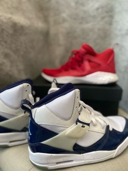 2 pars of Jordan shoes for kids
