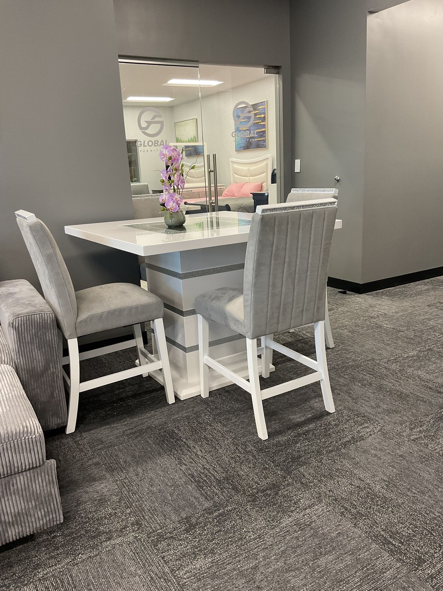 🔥TAX SEASON SALE NOW‼️ STUNNING 5pc DINING TABLE SET 🤩🛋️ FURNITURE UP TO 30%-70% OFF RETAIL.