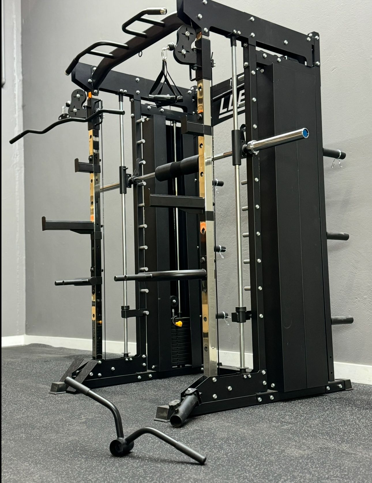 BRAND NEW SQUAT RACK 5 IN 1 SMITH MACHINE NEW IN BOXES - FREE DELIVERY