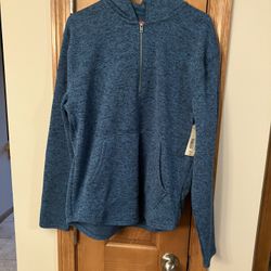 Mens Size Medium Casual Hoodie NWT 