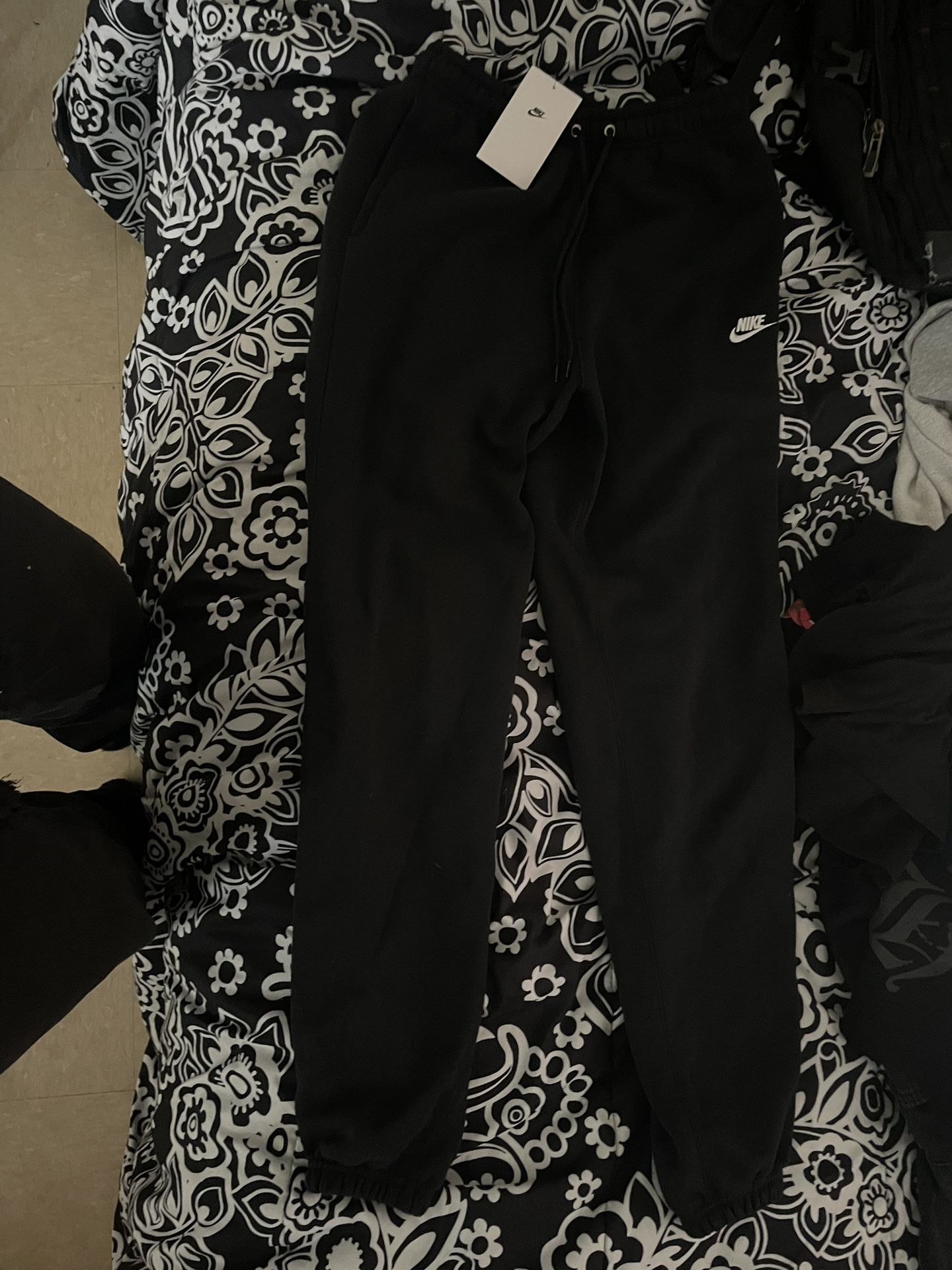 Nike Sweats Size S