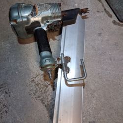 Hitachi Framing Nail Gun