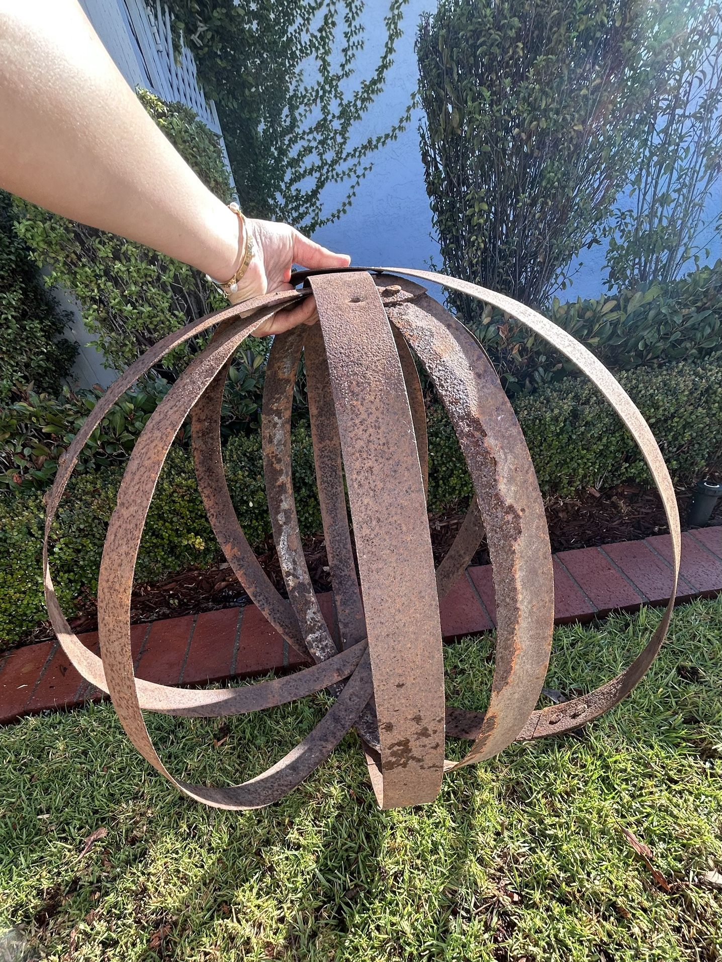 Garden Metal Sphere Sculpture Reclaimed Rusty Whisky Barrel hoop rings Lot of 5 For DYI Project Lamp Making Rustic