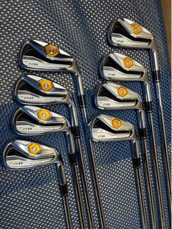 Taylormade R11 japanese spec Iron Set 3-P