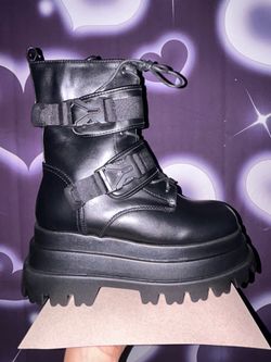 Big Boots Black