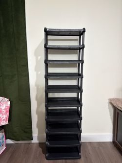 Shoe shelf