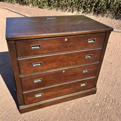 Thomasville Dark Brown Wood 2-Drawer File Cabinet