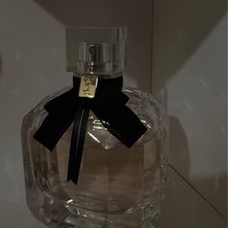 YVES SAINT LAURENT