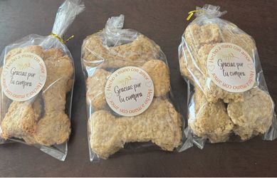 Homemade Dog Treats 🐶🦴 | $5 per Package