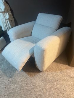 Recliner chair