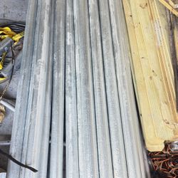 Tubos Nuevos Galvanizado De 9ft De Largo Y 4” De Diámetro 