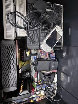 Mixed Video Game Lot with Consoles and Games