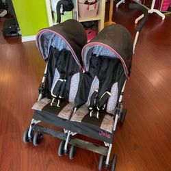 Double Jeep Stroller 