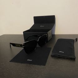 Brand New Women’s Dior Sunglasses