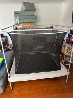 Enclosed toddler trampoline